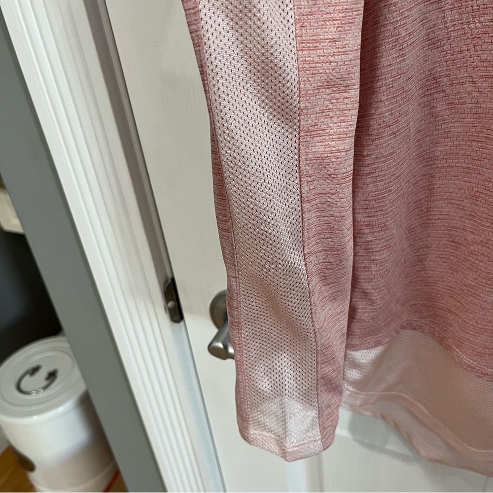 under armour pale pink long sleeve crew neck top size medium - Picture 8 of 13